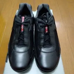 プラダのスニーカー(訳アリ)