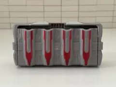 Item thumbnail for item 19060616-fb80-472d-82c4-b85ab7d71456