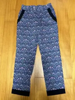 green label relaxing リバティ　パンツ　いちご泥棒