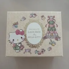 ラデュレ　キティ　空箱