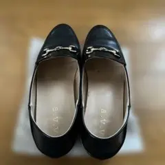 a.v.v Mサイズ　黒パンプス