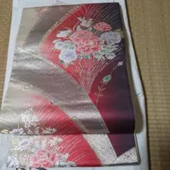 Item thumbnail for item c90d4efc-33c2-4715-9db8-727f10ffb2be