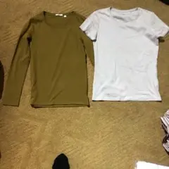 UNIQLO Tシャツ 2色セット L M 半袖　長袖