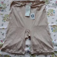 Item thumbnail for item d1b0aff0-75f4-42e3-91d2-6eabda4e3a83