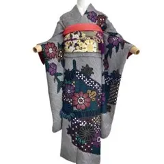 Item thumbnail for item b927a3ed-c24d-4272-9d4f-60cd464d1cf9