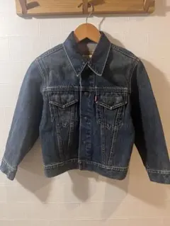 Item thumbnail for item 73b6c79f-7b21-4469-bf86-09db1668a34e