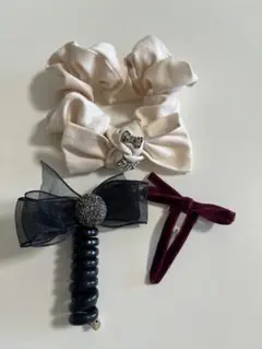 ヘアアクセサリーセット クリーム・ブラック・ボルドー