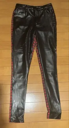 Item thumbnail for item 8493dc93-0f95-44f9-8730-42b0307deddf