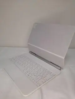 【美品】Apple iPad Magic Keyboard 11インチ　ホワイト