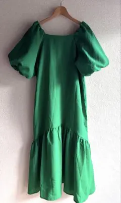 CPCMグリーン パフスリーブ ロングワンピース