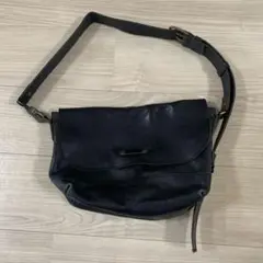 Item thumbnail for item e4286b36-9465-4a50-81e8-e08df845f830