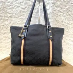 GUCCI トートバッグ シェリーライン 黒 チャーム付き 467891 GG柄