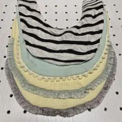 ハンドメイド　スタイ　4枚セット