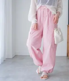 ピンク カーゴパンツ レディース