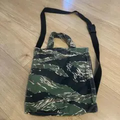 Item thumbnail for item 582eb760-2819-49f0-9393-1173f41f79de