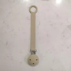 美品　NATTOU おしゃぶりクリップ ベージュ