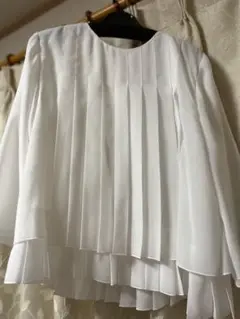 自由区 class loungeプリーツブラウス 白
