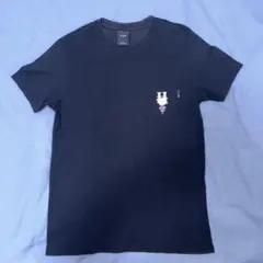 HUF（ハフ）　黒Tシャツ