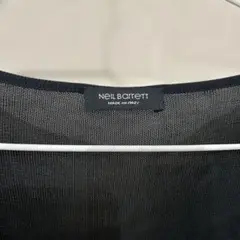 NEIL BARRETT ブラック Vネック 五分袖 トップス