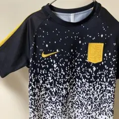 Nike DRI-FIT 半袖シャツ 140