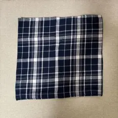無印良品　クッションカバー チェック柄
