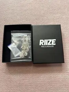 RIIZE ネックレス