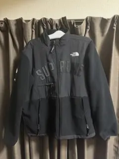 Item thumbnail for item aabfc4bc-5e80-4d20-a733-561360702981