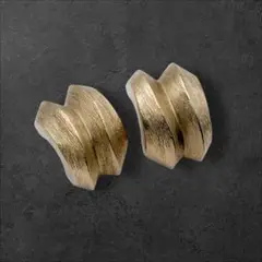 Item thumbnail for item 7968e5c7-08cd-4e60-ab4f-0f30143d6ac6