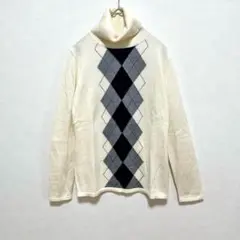 【ミッシェルクラン】タートルネック　セーター　ニット　アイボリー アーガイル柄
