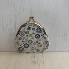 ハンドメイド★がま口・中サイズ【花柄・レトロ風】