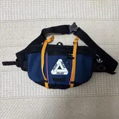 palace skateboardsボディバッグ ロゴ総柄 ブラック 美品 palace skateboards パレス ボディバッグ - メルカリ