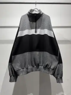 ハーフジップ　スウェット　プルオーバー