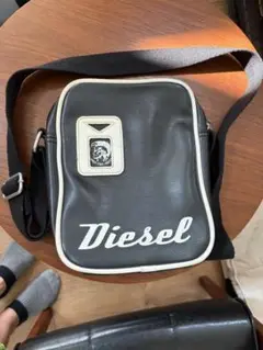 DISELショルダーバッグ 黒