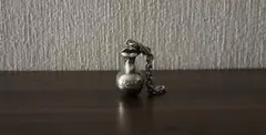 ダリミックス型のチャーム キーホルダー