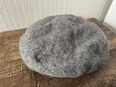 グレー ベレー帽