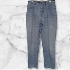 Item thumbnail for item 1c7ebee7-ec7f-4573-8529-333273e6b7b9