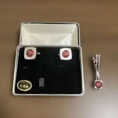 Item thumbnail for item d316b56a-2c07-4751-8283-cd890bae79d0