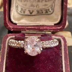 Item thumbnail for item 75f85fd7-419c-414a-8bb5-ec3b37399bf2