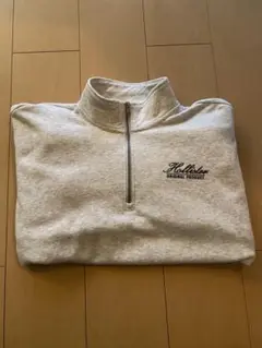 「Hollister」 ハーフジップスウェット アイボリー