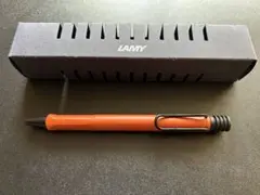 Item thumbnail for item a0341207-97e3-4616-ac4b-5eb12a8c3864