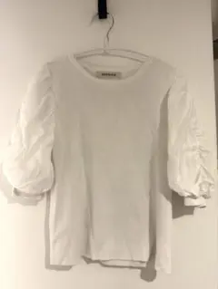 【美品/8/31まで】MISCH MASCH ホワイトパフスリーブ　オフィカジ