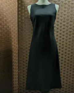 【SALE】美品【a.v.v】無地　ノースリーブワンピース　ブラック系　 42