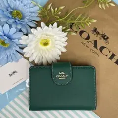 COACH コーチ ︎✿グリーン 緑 ロゴ 二つ折り財布