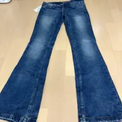 ダークブルーフレアデニムパンツ