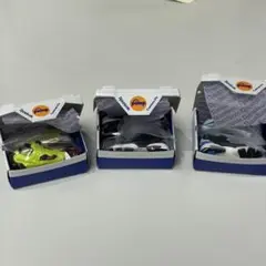 リーボック インスタポンプフューリー ガチャ シトロン,パープル,ブルー
