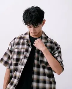 Item thumbnail for item ba824eb9-f48b-4ea8-bd4e-4a5ac7186c8d