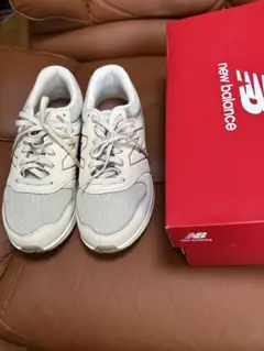 New Balance WW550ベージュ スニーカー23.5未使用