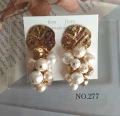 Item thumbnail for item 99a62781-3622-4395-ad1e-37d23265f93d