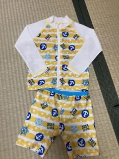 ラッシュガード　水着セット