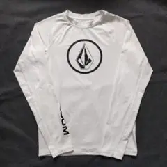 VOLCOM ボルコム　ラッシュガード